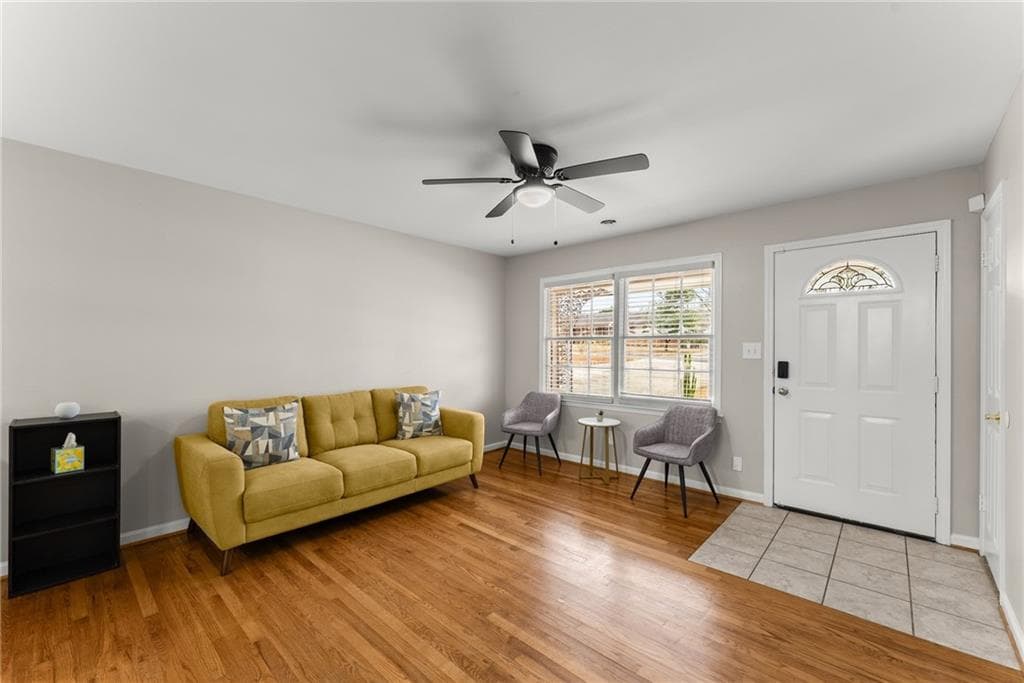 5 bedroom, 3 bathroom, 2,624 sq ft single family residence under contract at 1283 Woodleigh Road, Marietta, GA 30008 — photo 9