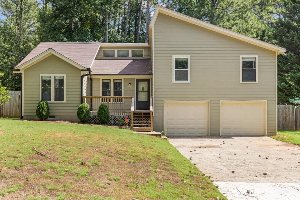 3 bedroom, 2 bathroom, 1,316 sq ft single family residence sold at 223 Kathryn Lane, Marietta, GA 30066