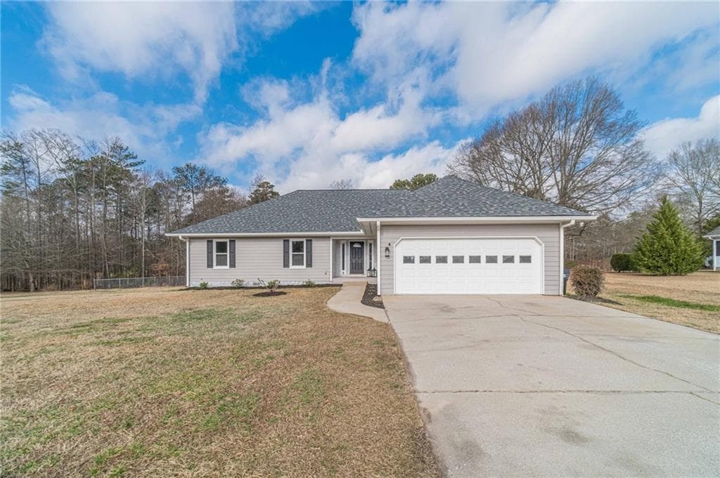 3581 Camelot Way, Loganville, GA 30052 — most recent listing photo