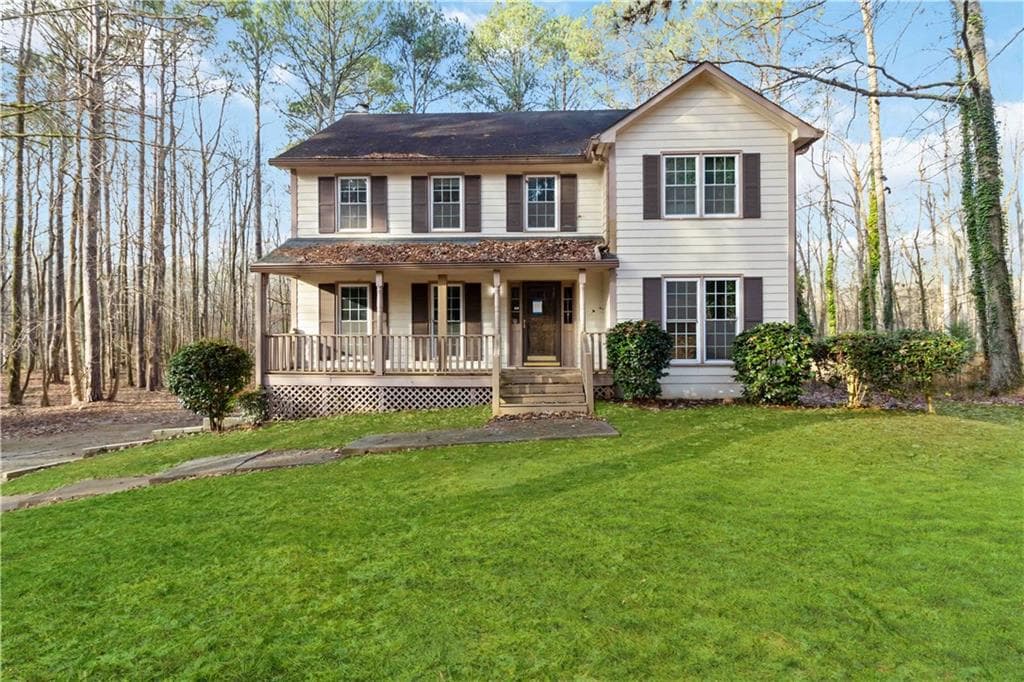 4 bedroom, 3 bathroom, 2,273 sq ft single family residence sold at 315 N Fayette Drive, Fayetteville, GA 30214