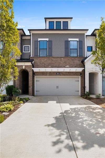 290 WALKER Avenue, Alpharetta, GA 30076 — most recent listing photo