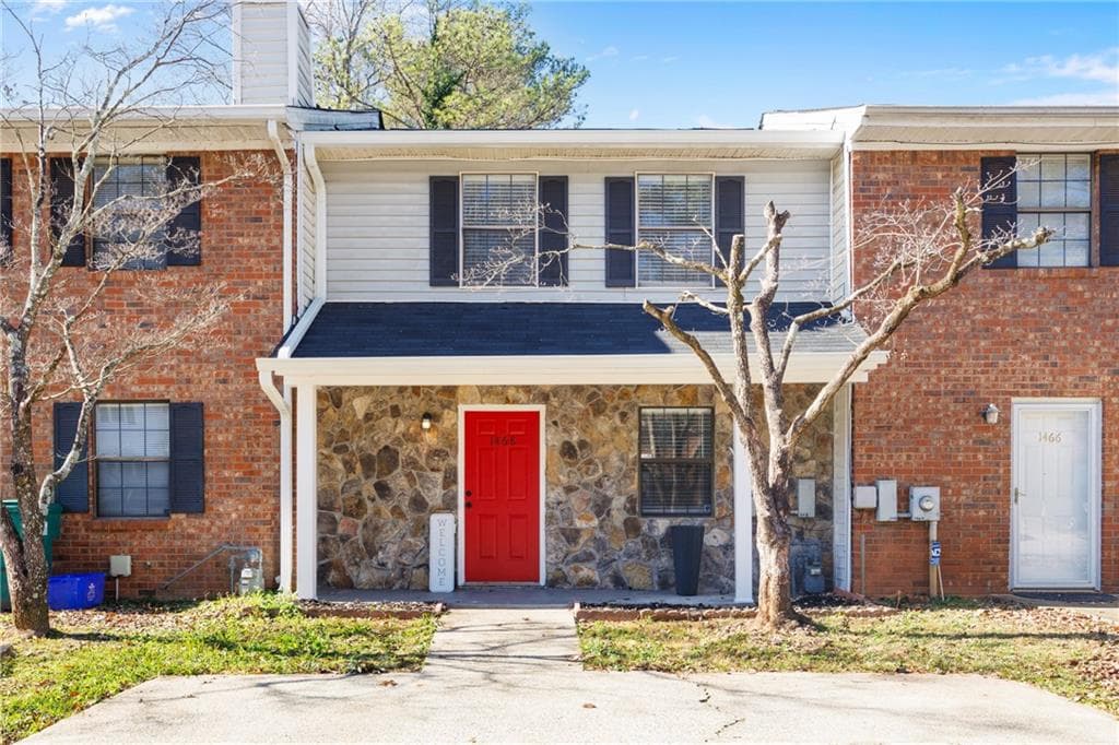 2 bedroom, 3 bathroom townhouse sold at 1468 Springleaf Circle, Smyrna, GA 30080