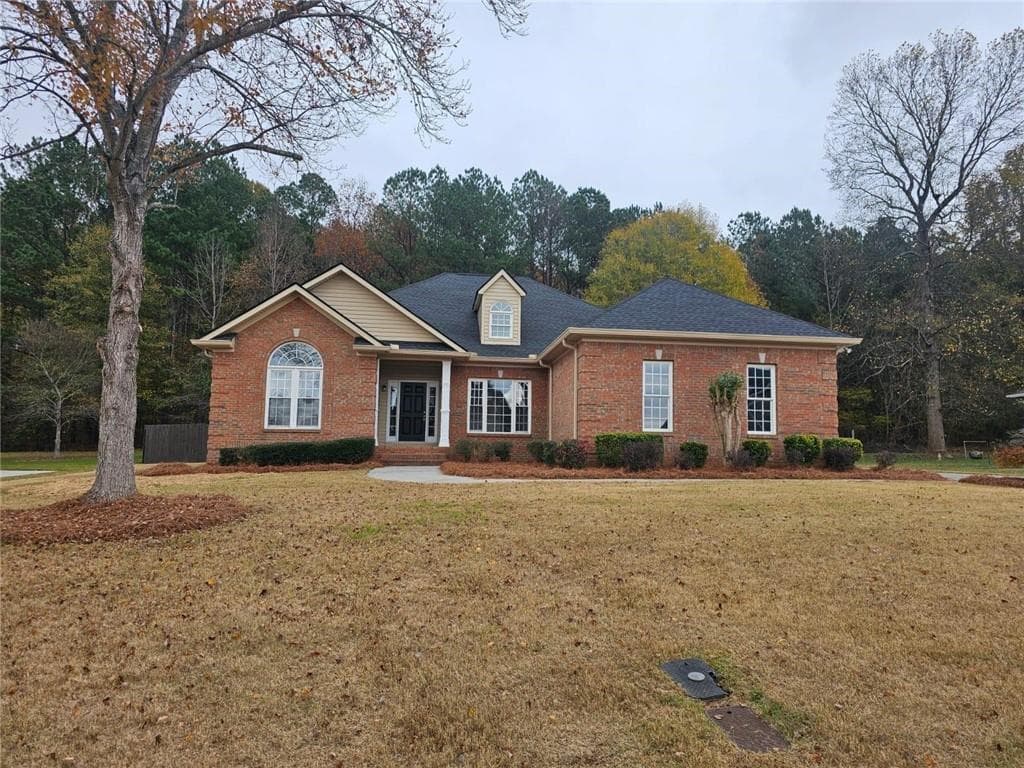 3 bedroom, 2 bathroom single family residence sold at 22 Club View Drive, Rome, GA 30161