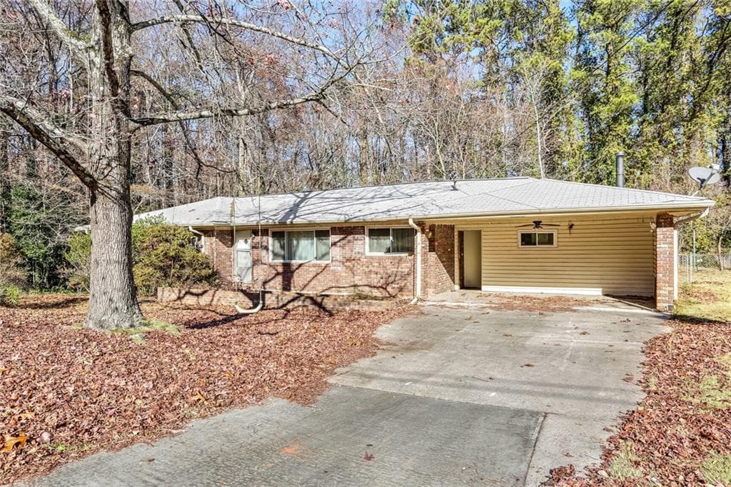 3 bedroom, 2 bathroom, 3,442 sq ft single family residence sold at 809 Shadybrook Drive, Marietta, GA 30066