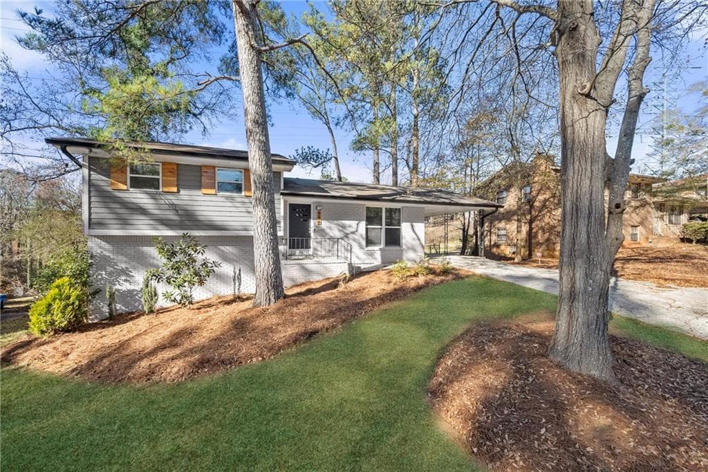 996 Longleaf Drive, Forest Park, GA 30297 — most recent listing photo