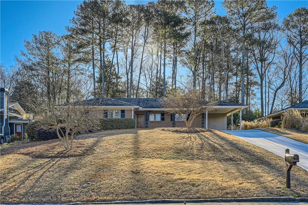 3 bedroom, 2 bathroom, 1,674 sq ft single family residence sold at 1379 Christmas Lane, Atlanta, GA 30329