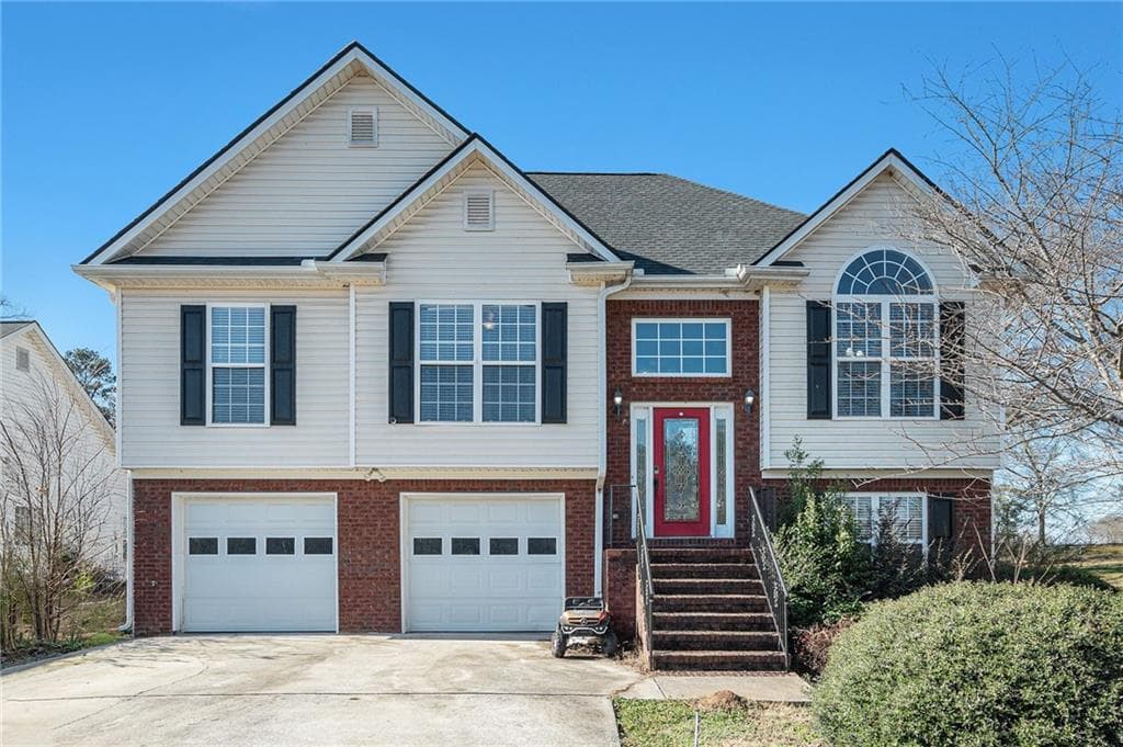 121 Woodberry Drive, Calhoun, GA 30701 — most recent listing photo