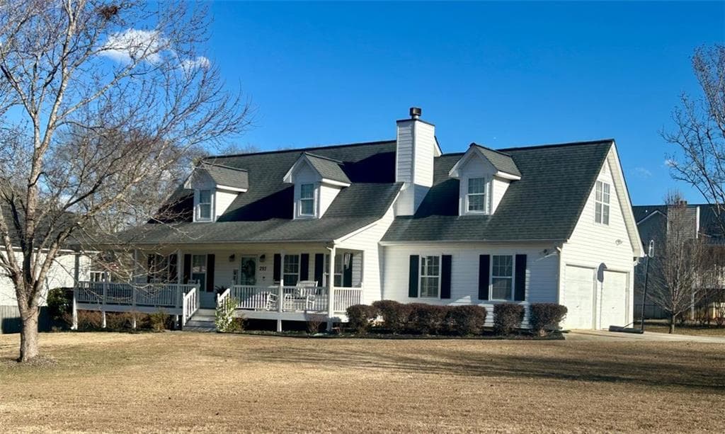 3 bedroom, 3 bathroom, 1,966 sq ft single family residence sold at 293 PINE VALLEY Drive, Powder Springs, GA 30127