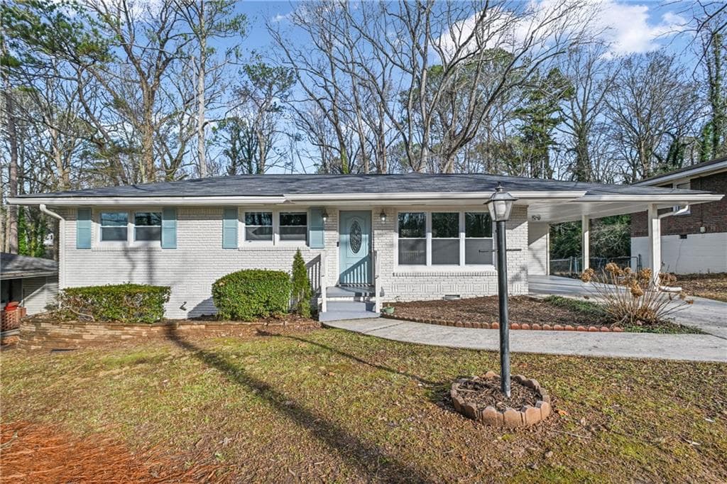 3 bedroom, 2 bathroom, 1,008 sq ft single family residence sold at 1832 Wee Kirk Road, Atlanta, GA 30316