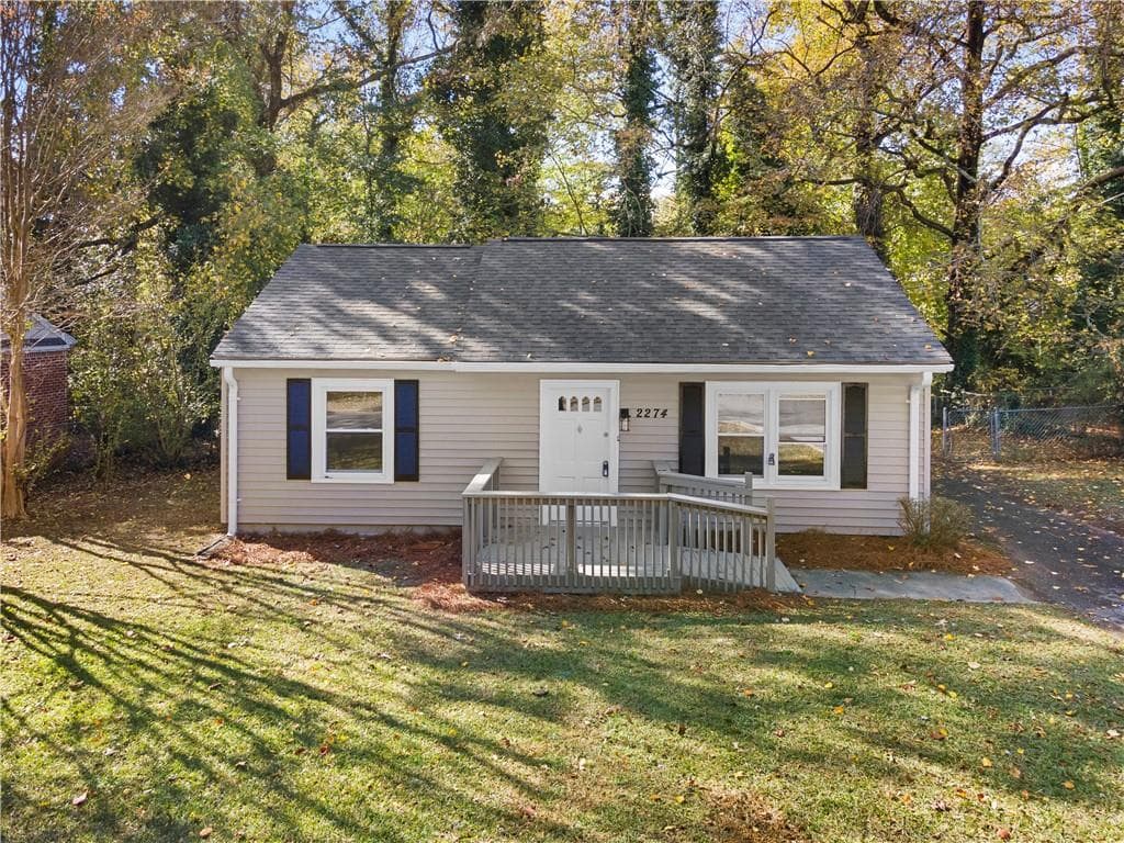2 bedroom, 1 bathroom single family residence sold at 2274 Old Spring Road, Smyrna, GA 30080