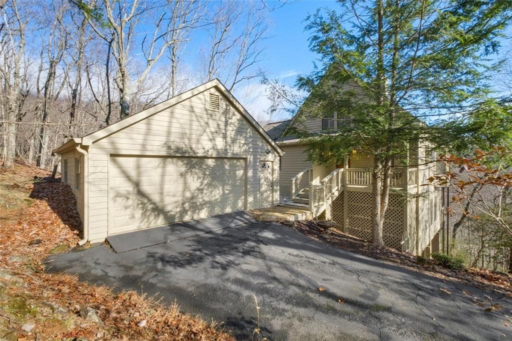 296 Huckleberry Trail, Big Canoe, GA 30143 — most recent listing photo