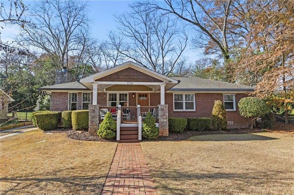 4 bedroom, 2 bathroom, 1,824 sq ft single family residence sold at 2732 Guthrie Street, Smyrna, GA 30080
