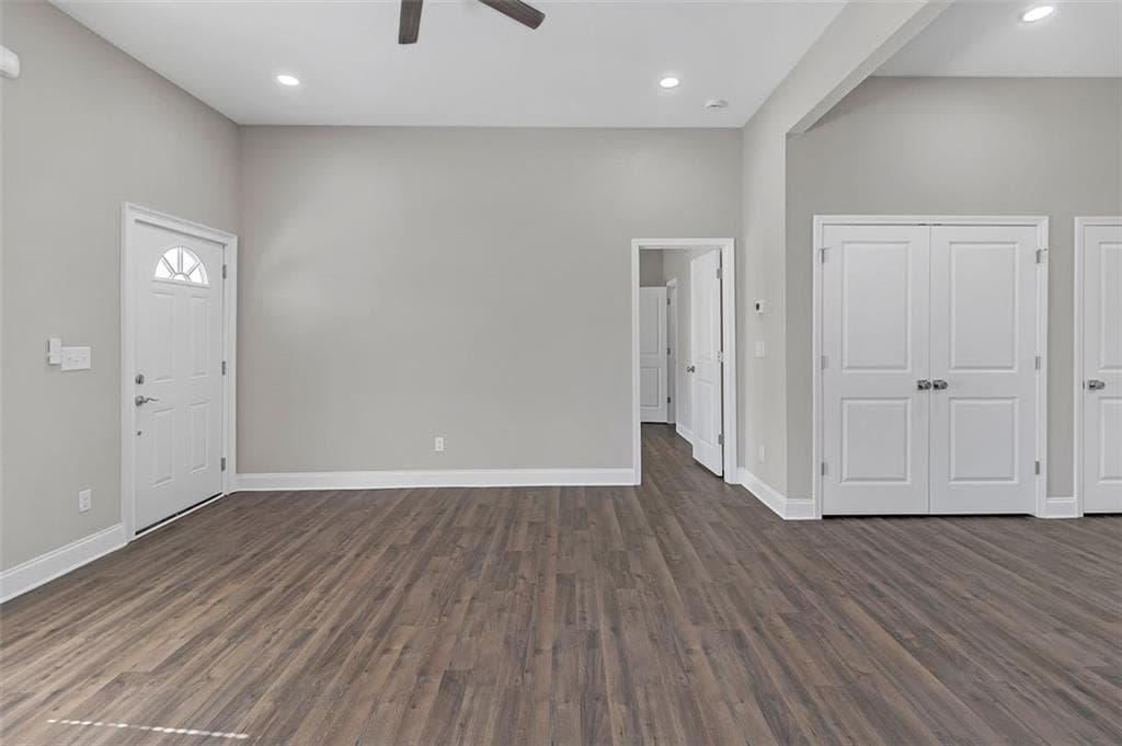 3 bedroom, 2 bathroom, 1,400 sq ft single family residence under contract at 1794 SPRING Street, Conyers, GA 30012 — photo 4