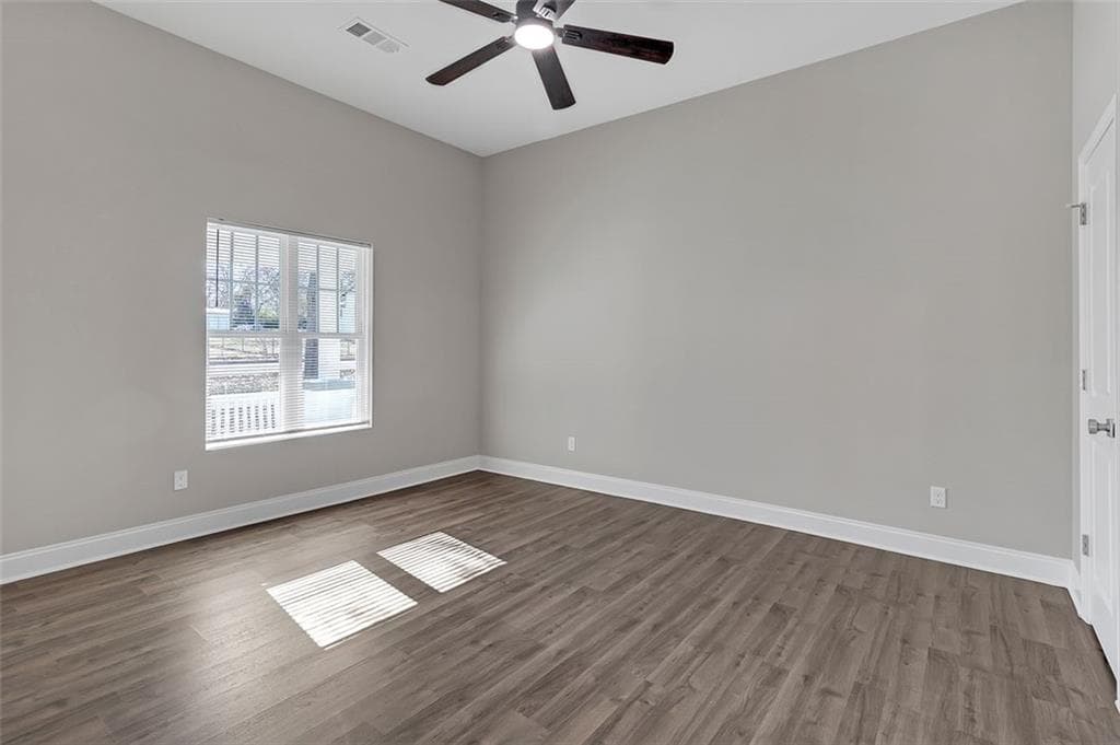 3 bedroom, 2 bathroom, 1,400 sq ft single family residence under contract at 1794 SPRING Street, Conyers, GA 30012 — photo 10