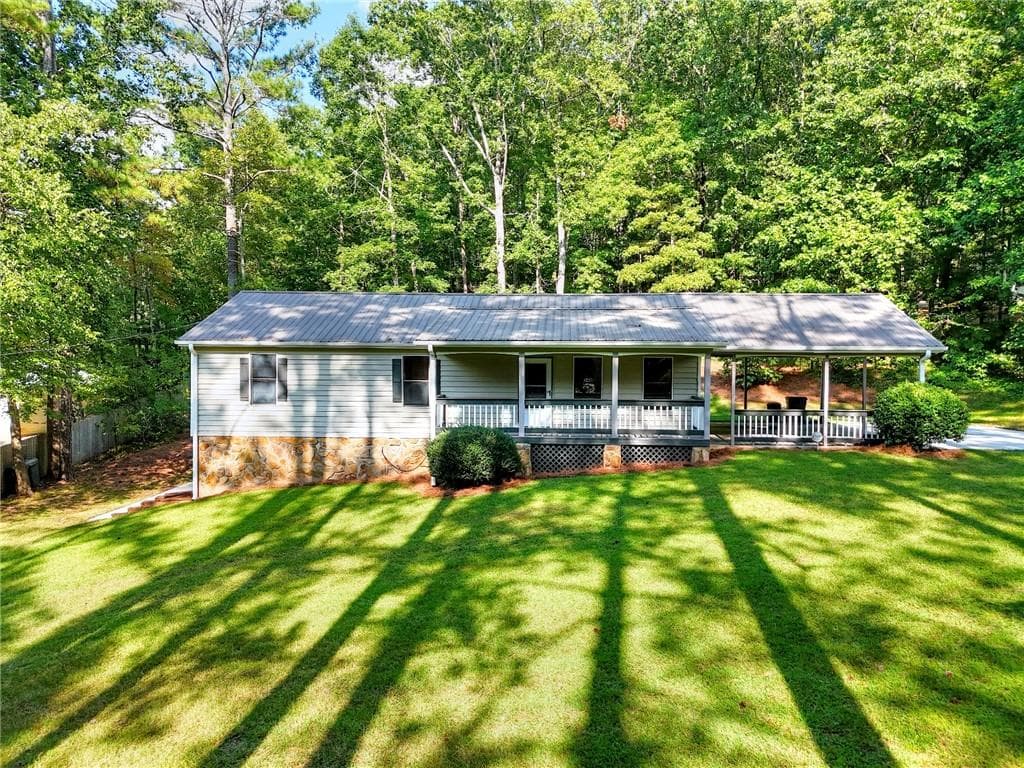 3 bedroom, 2 bathroom, 1,296 sq ft single family residence sold at 3365 Claude Brewer Road, Loganville, GA 30052