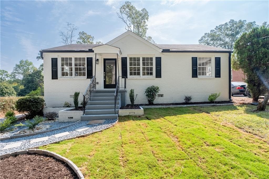 5 bedroom, 2 bathroom, 2,139 sq ft single family residence sold at 1530 N Ellington Street, Atlanta, GA 30317