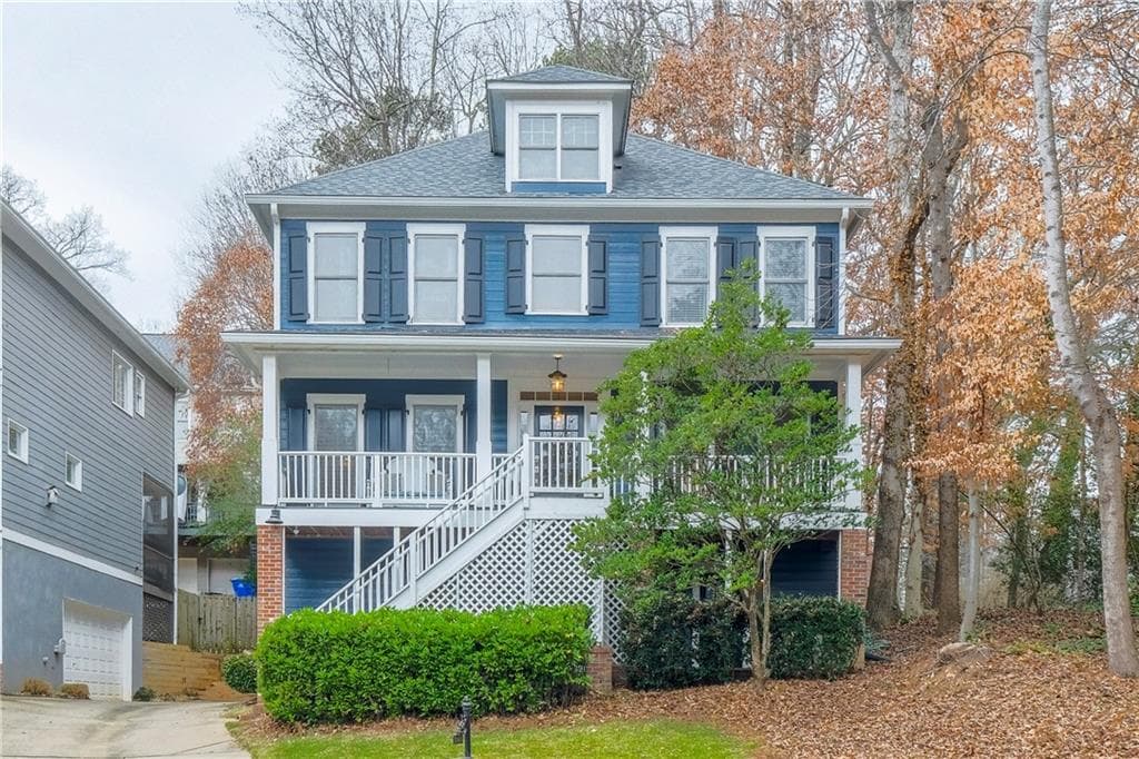 4 bedroom, 4 bathroom, 2,807 sq ft single family residence sold at 2145 Adams Overlook, Atlanta, GA 30318