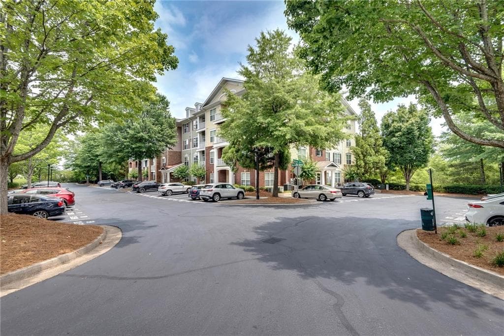3 bedroom, 2 bathroom, 1,508 sq ft condominium sold at 1965 Nocturne Drive 1209, Alpharetta, GA 30009