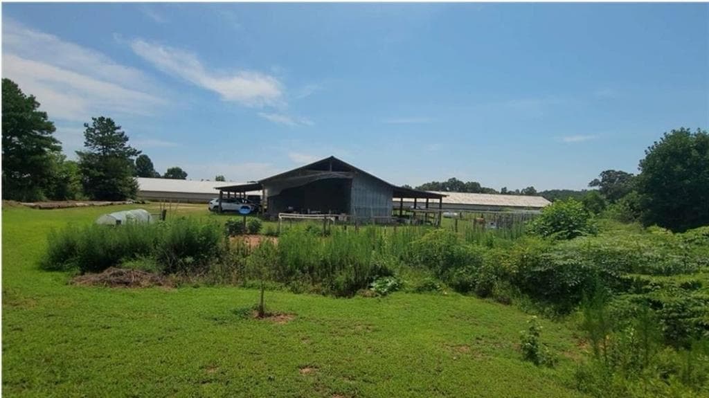 2 bedroom, 3 bathroom single family residence sold at 589 berlin Road, Homer, GA 30547