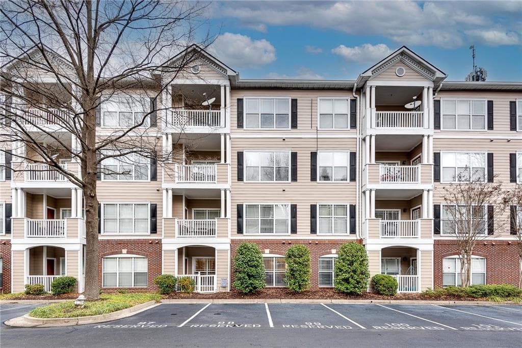 4333 Dunwoody Park 2113, Dunwoody, GA 30338 — most recent listing photo