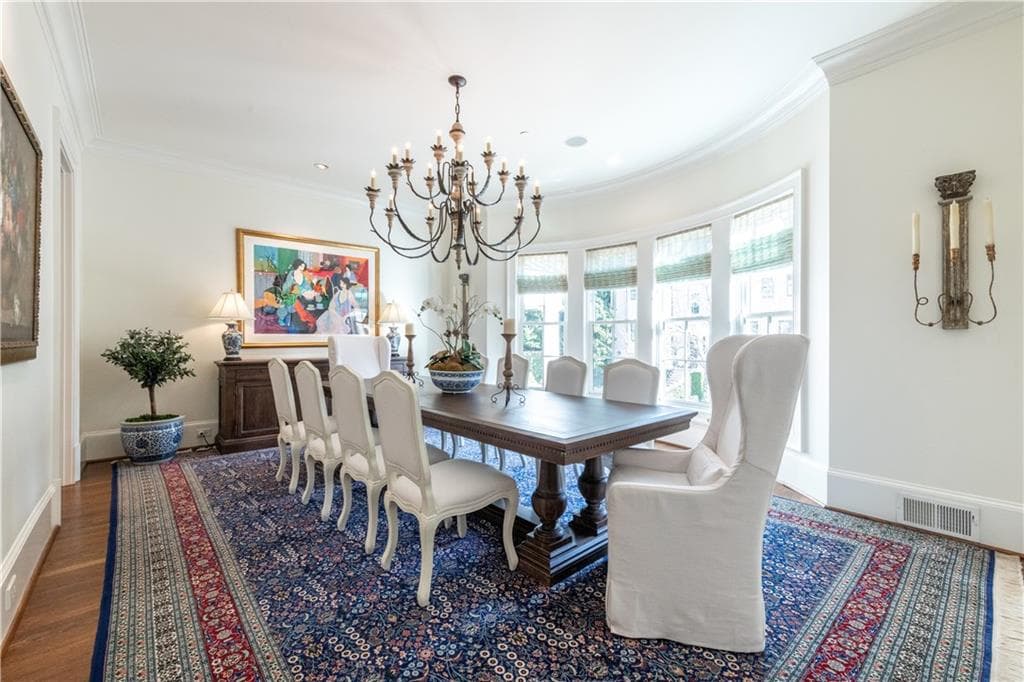 4 bedroom, 5 bathroom, 4,125 sq ft townhouse sold at 92 Old Ivy Road 3, Atlanta, GA 30342