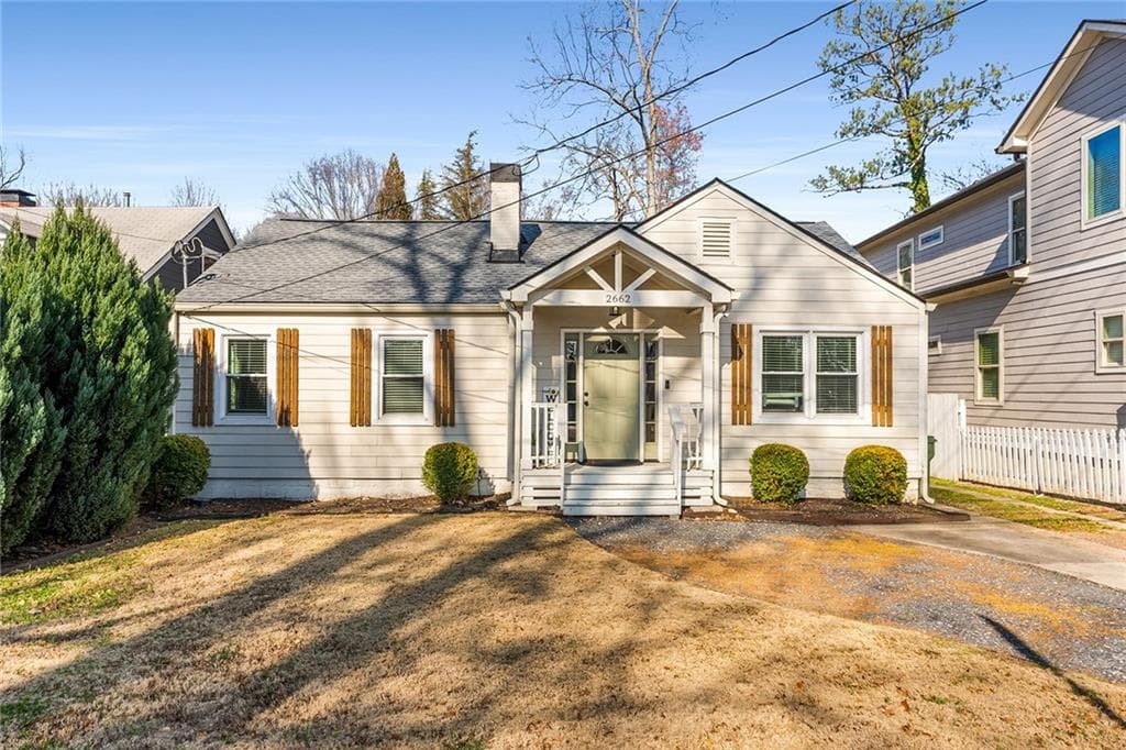 3 bedroom, 2 bathroom, 1,113 sq ft single family residence sold at 2662 Memorial Drive, Atlanta, GA 30317