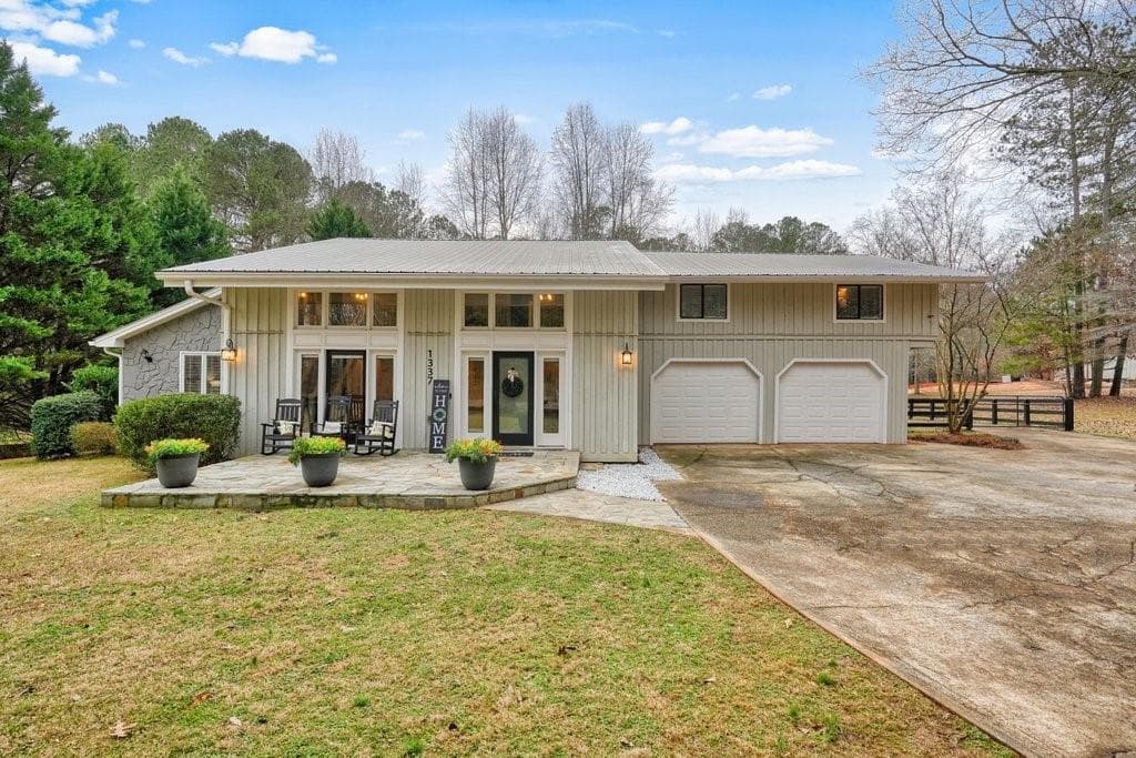 4 bedroom, 4 bathroom, 3,006 sq ft single family residence sold at 1337 Old Orange Mill Road, Canton, GA 30115