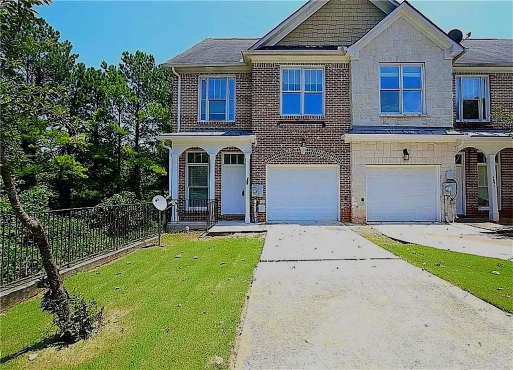 5 bedroom, 5 bathroom townhouse sold at 4892 Pinnacle Drive, Stone Mountain, GA 30088