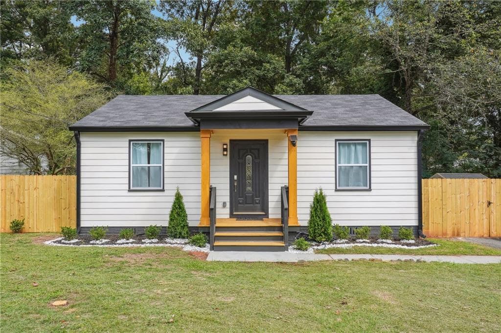 2 bedroom, 2 bathroom single family residence sold at 2082 Perkerson Road, Atlanta, GA 30310