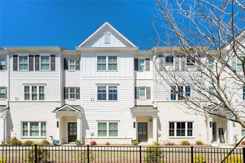 3 bedroom, 4 bathroom, 2,125 sq ft townhouse sold at 1756 Evenstad Way, Smyrna, GA 30080