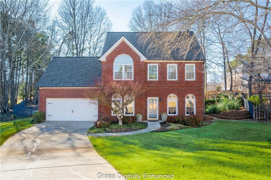 4 bedroom, 3 bathroom single family residence sold at 11060 Pinewalk Forest Circle, Alpharetta, GA 30022