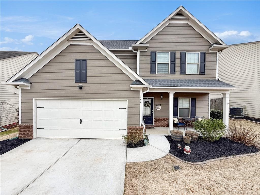 4 bedroom, 3 bathroom, 1,837 sq ft single family residence sold at 1452 Turning Leaf Lane, Pendergrass, GA 30567