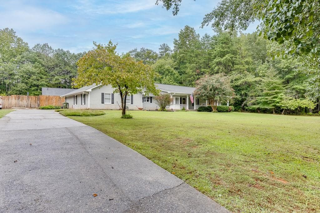 36 LAKESHORE Drive, Temple, GA 30179 — most recent listing photo