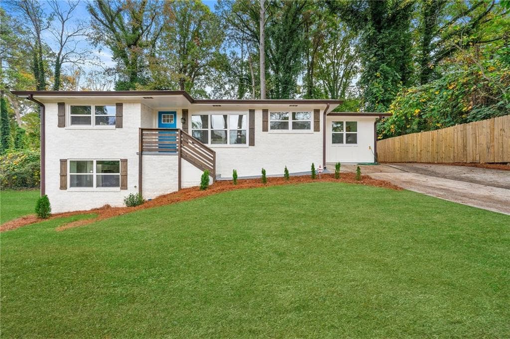 4 bedroom, 3 bathroom, 3,005 sq ft single family residence sold at 2212 Glendale Drive, Decatur, GA 30032 — photo 1 of 1