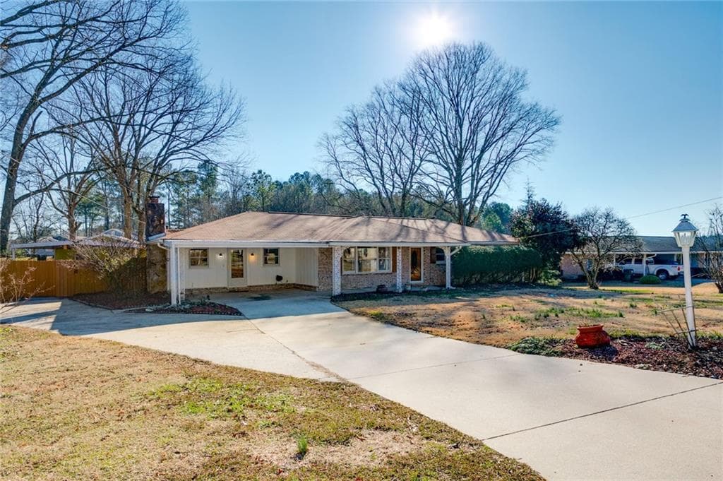 2833 Alan Drive, Marietta, GA 30064 — most recent listing photo
