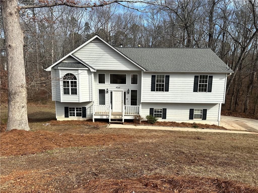 3 bedroom, 2 bathroom, 1,436 sq ft single family residence sold at 4201 Sturbridge Drive, Douglasville, GA 30135