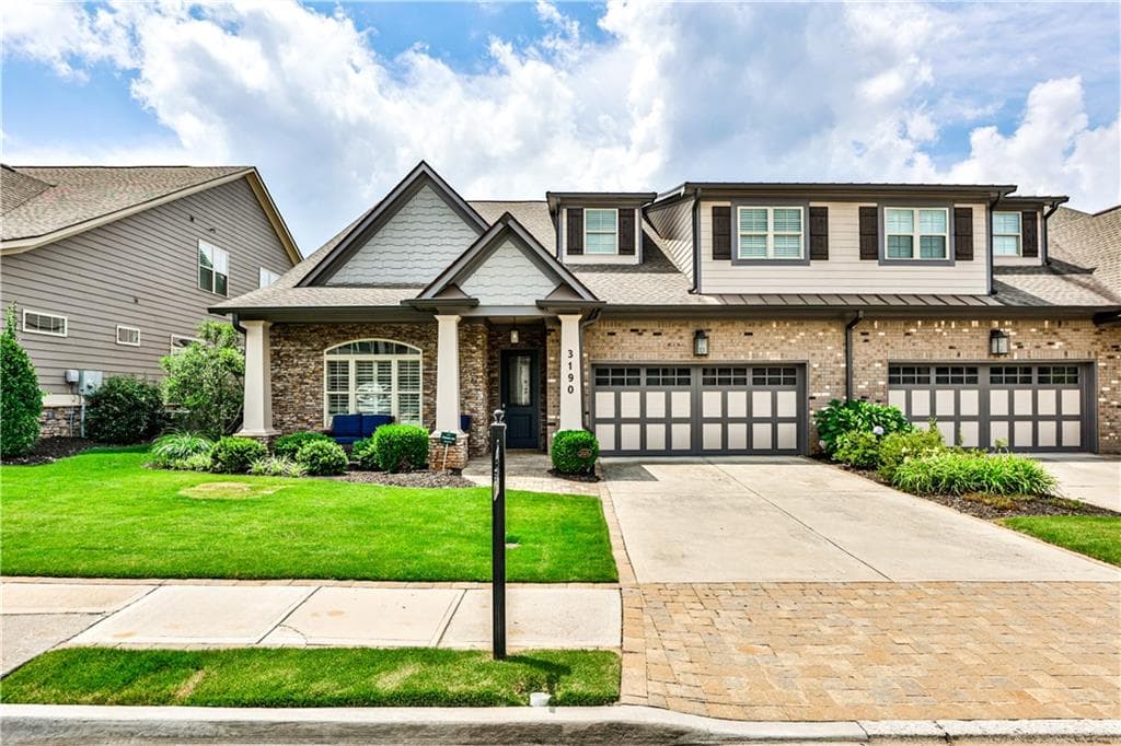3 bedroom, 3 bathroom condominium sold at 3190 Celebration Boulevard, Suwanee, GA 30024