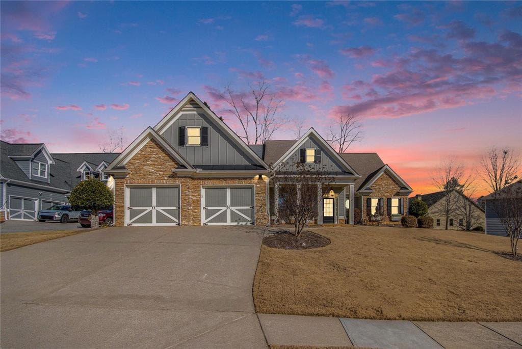 3 bedroom, 3 bathroom, 2,749 sq ft single family residence sold at 232 Baywood Lane, Villa Rica, GA 30180