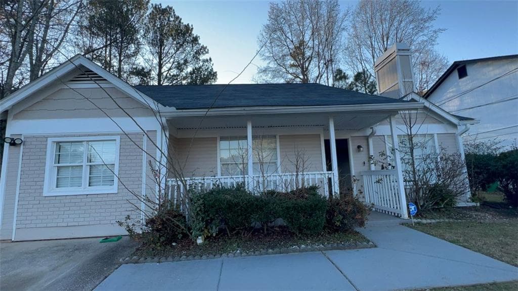 4 bedroom, 2 bathroom, 1,262 sq ft single family residence sold at 2029 DOWNS, Lithonia, GA 30058