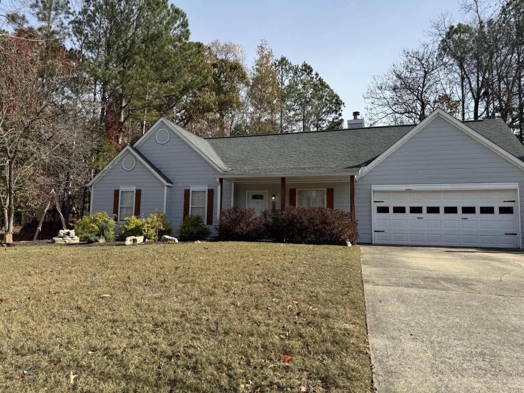 3 bedroom, 2 bathroom, 1,264 sq ft single family residence sold at 526 Bluff Court, Woodstock, GA 30188