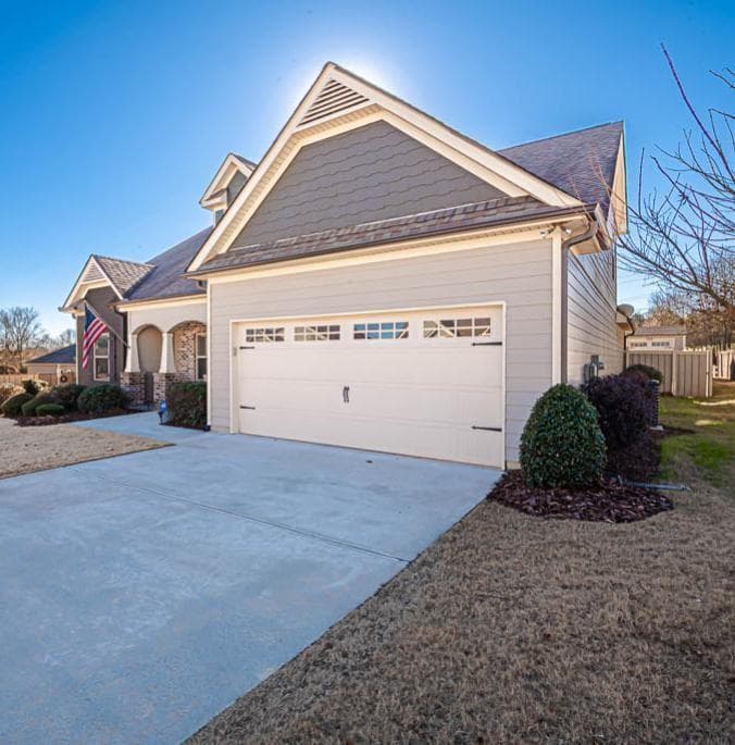 4 bedroom, 4 bathroom single family residence sold at 515 Cottage Loop, Pendergrass, GA 30567
