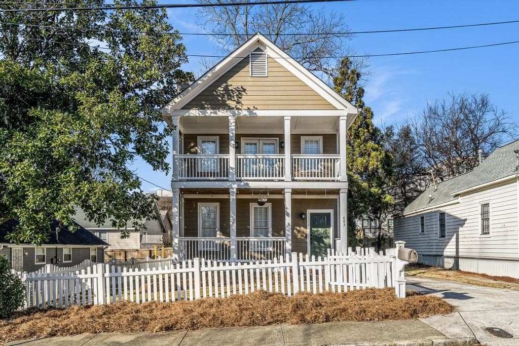3 bedroom, 3 bathroom, 1,702 sq ft single family residence sold at 683 Terry Street, Atlanta, GA 30315
