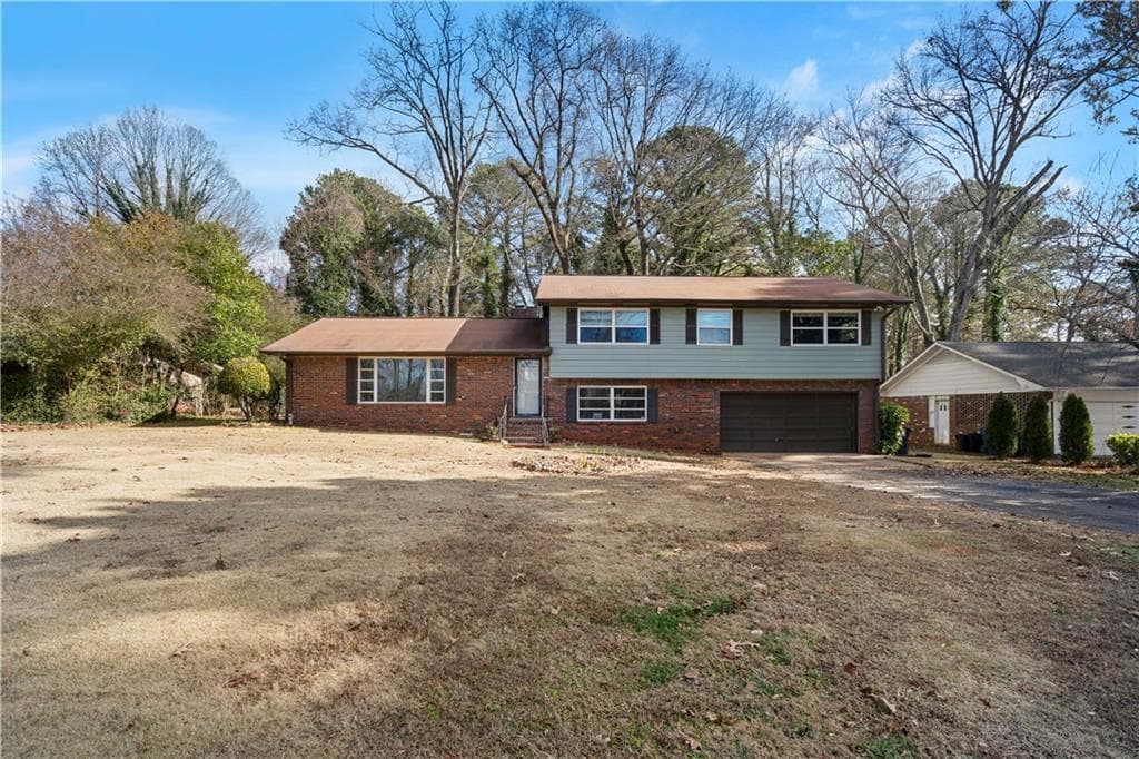 4 bedroom, 2 bathroom, 1,844 sq ft single family residence sold at 4418 Palm Springs Drive, Atlanta, GA 30344