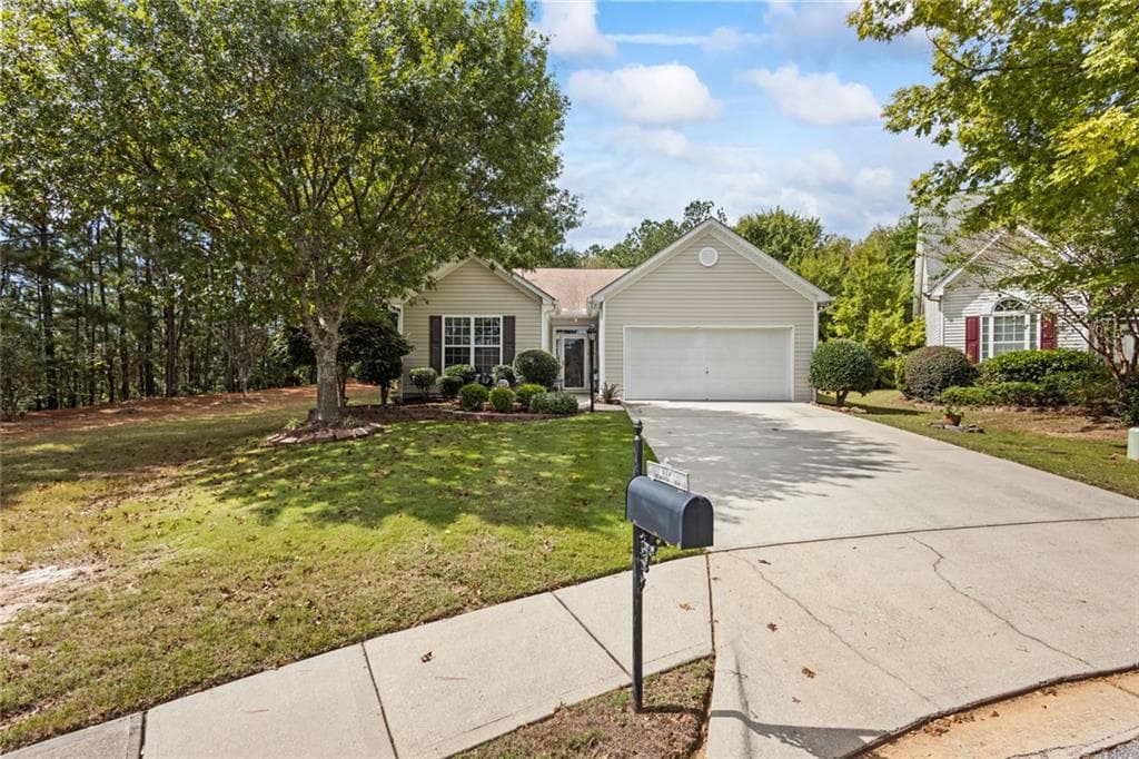 557 Goldfinch Way, Stockbridge, GA 30281 — most recent listing photo