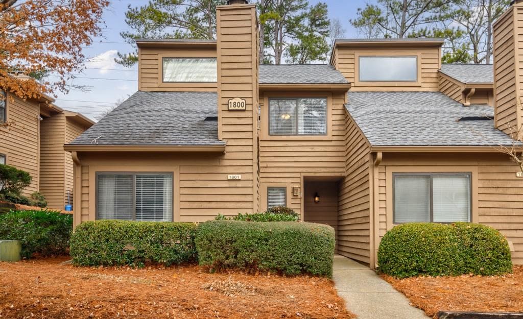 1801 Parkaire Crossing, Marietta, GA 30068 — most recent listing photo
