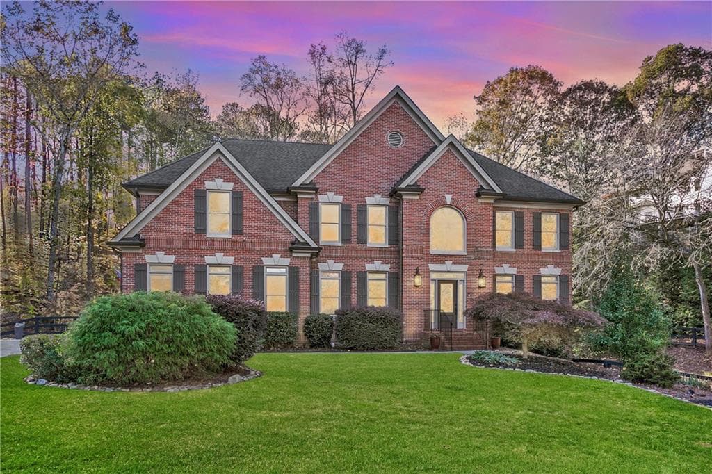 6 bedroom, 6 bathroom, 6,819 sq ft single family residence sold at 9550 Rod Road, Johns Creek, GA 30022