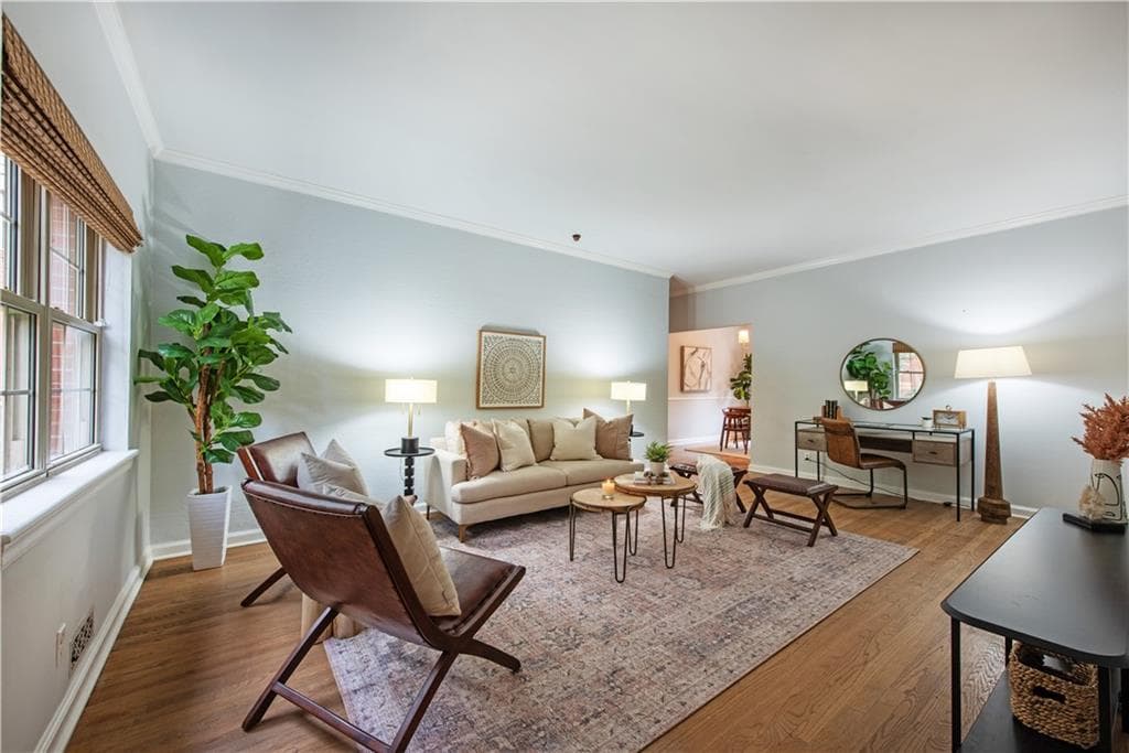 2 bedroom, 2 bathroom, 1,188 sq ft condominium sold at 430 Lindbergh Drive B1, Atlanta, GA 30305