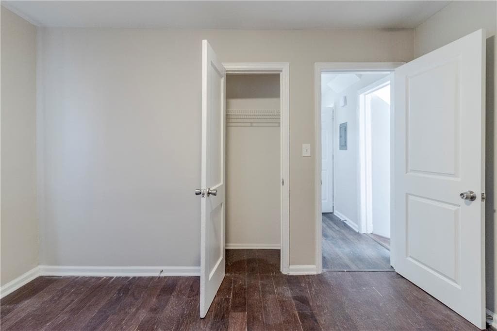 4 bedroom, 1 bathroom, 957 sq ft single family residence for sale at 2446 Lynn Iris Drive, Decatur, GA 30032 — photo 10