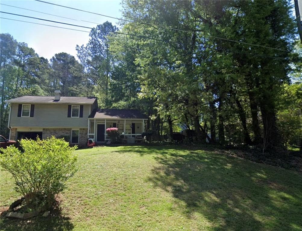 3 bedroom, 2 bathroom single family residence sold at 3809 Chimney Ridge Court, Ellenwood, GA 30294
