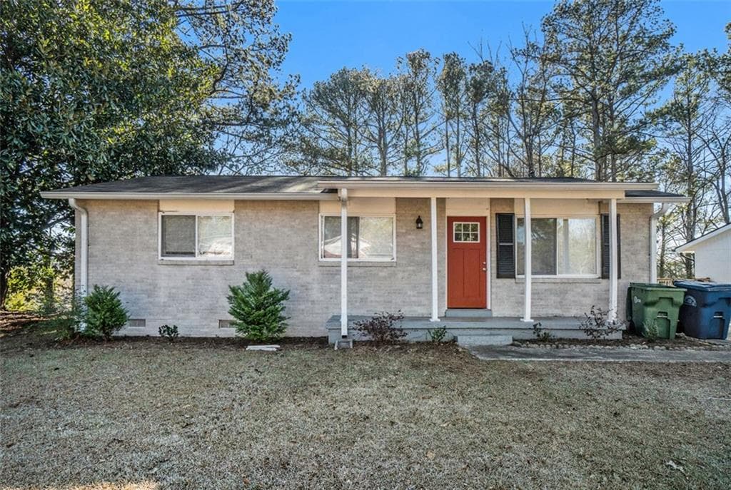 3 bedroom, 1 bathroom, 984 sq ft single family residence sold at 2040 FORREST PARK Road, Atlanta, GA 30315